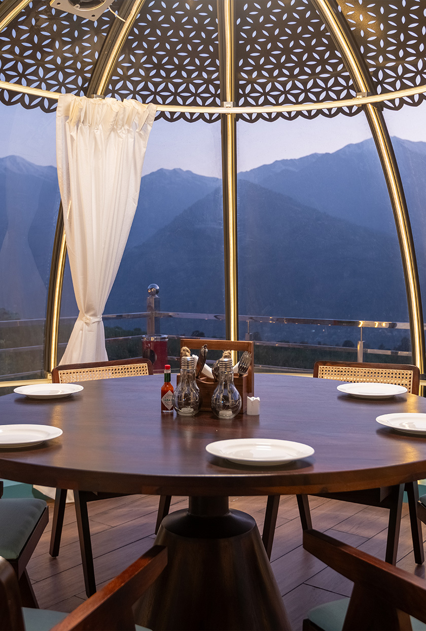 Private Dining Pod